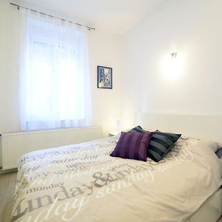Cosy Central Apartment Zagreb Extérieur photo